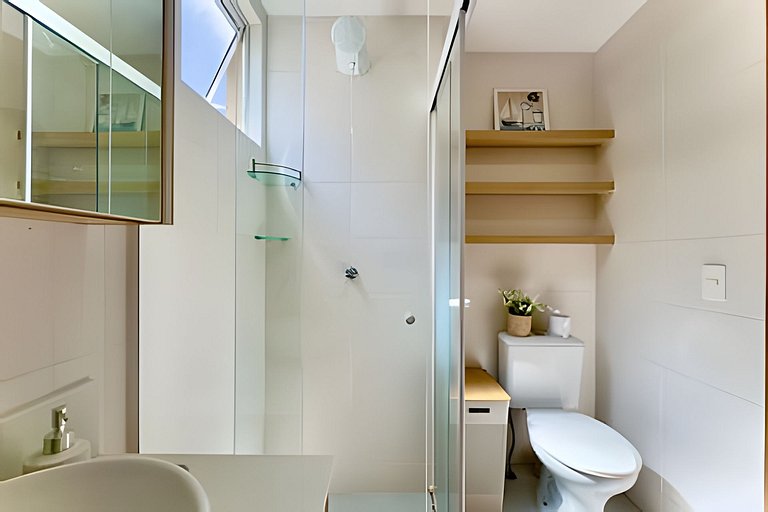 Pé na Areia c/ Piscina e Churrasqueira Privativa.