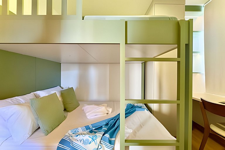 Pé na Areia c/ Piscina e Churrasqueira Privativa.