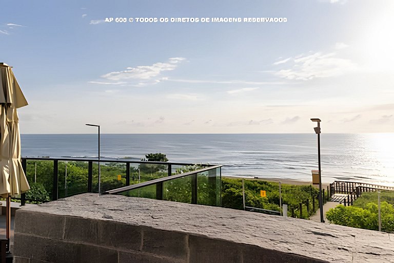 Pé na Areia c/ Piscina e Churrasqueira Privativa.