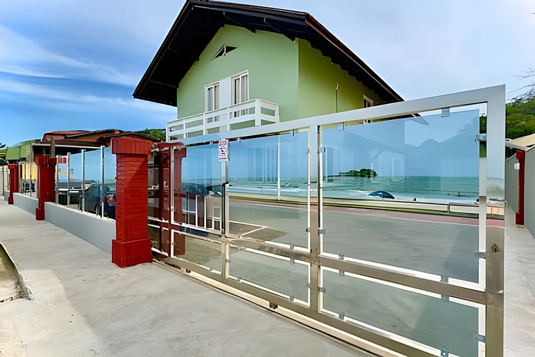 Frente Mar Piscina e churrasqueira-Praia do Grant