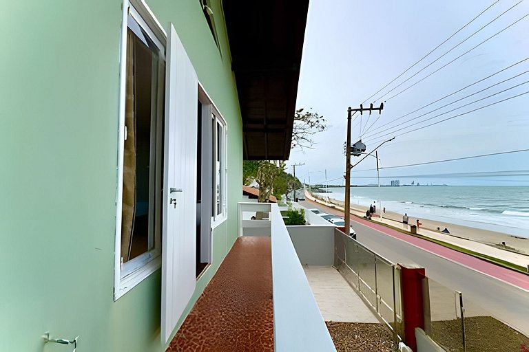 Frente Mar Piscina e churrasqueira-Praia do Grant