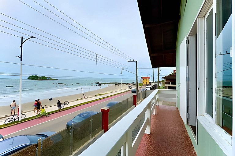 Frente Mar Piscina e churrasqueira-Praia do Grant
