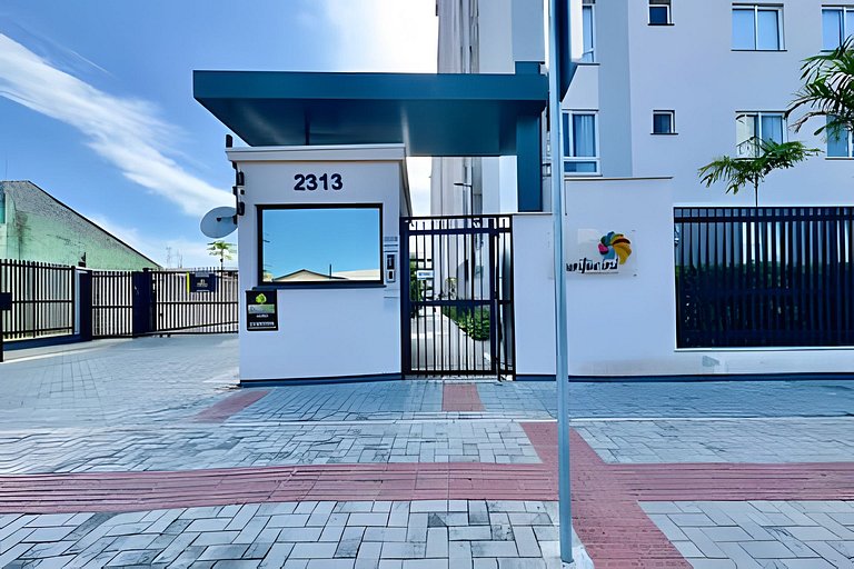 A 150 m Praia c/Piscina e Wi-FI e churrasqueira