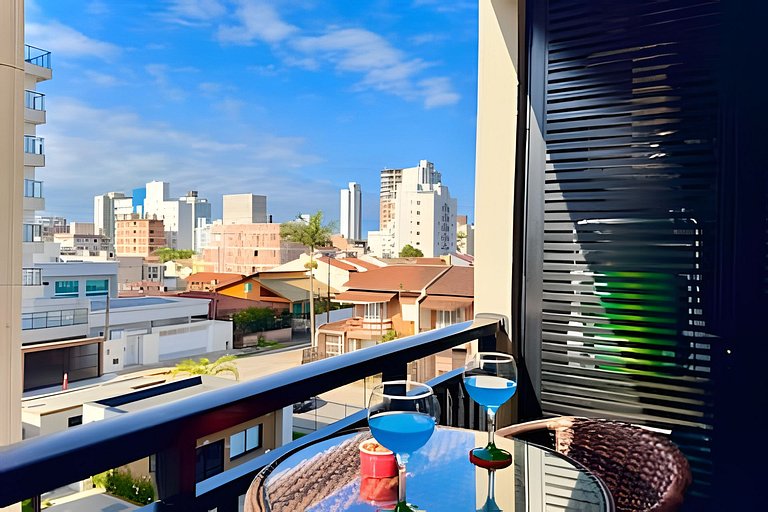 A 500m da PRAIA c/ piscina, Wi-Fi e churrasqueira