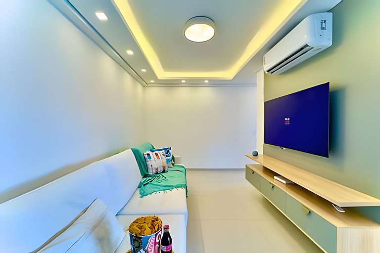 Pé na Areia c/ Piscina e Churrasqueira Privativa.