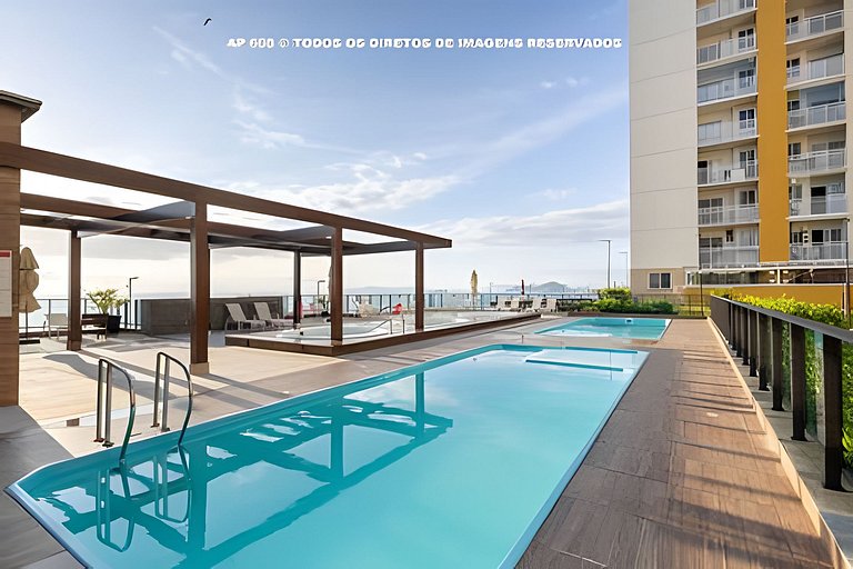 Pé na Areia c/ Piscina e Churrasqueira Privativa.