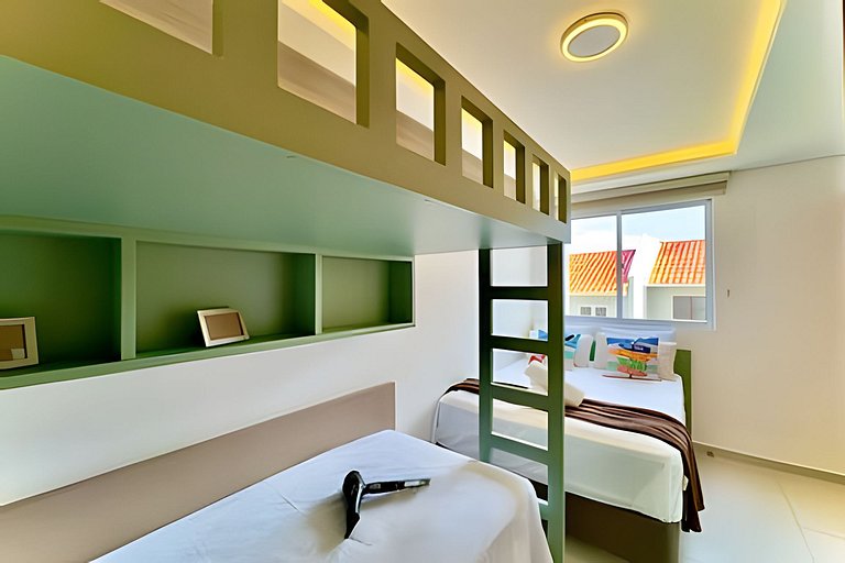 Pé na Areia c/ Piscina e Churrasqueira Privativa.