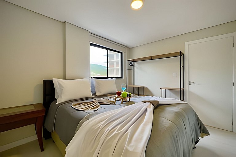 Refúgio a 450m da Praia com Wi-Fi e Churrasqueira