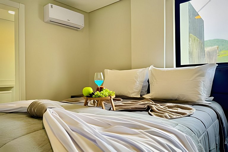 Refúgio a 450m da Praia com Wi-Fi e Churrasqueira