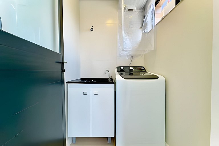 Refúgio a 450m da Praia com Wi-Fi e Churrasqueira