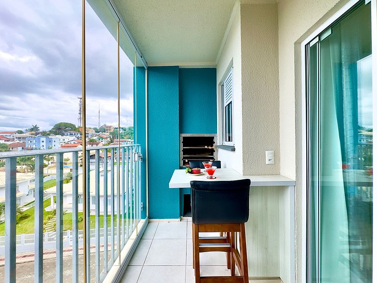 Apto em Barra Velha c/Piscina Churrasqueira