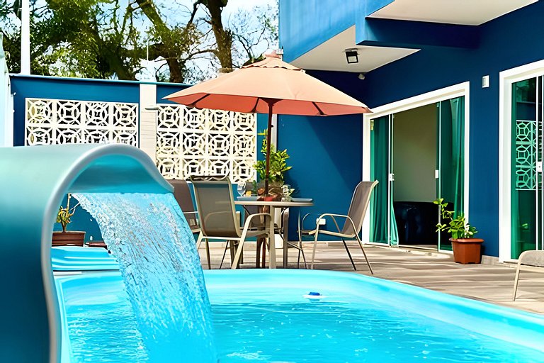 Casa completa a 250m Praia c/Piscina Churrasqueira