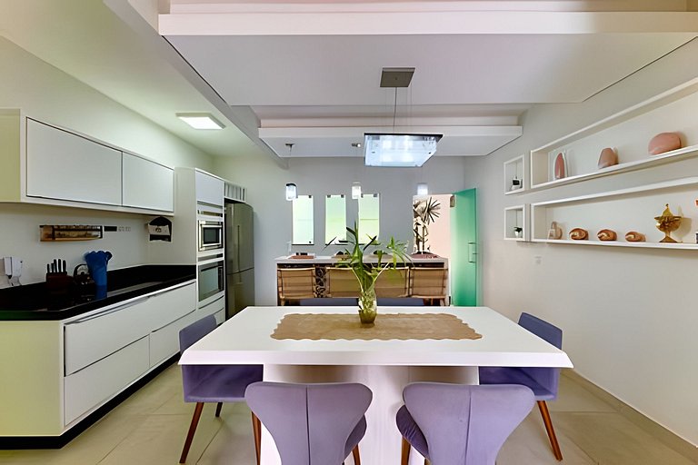 Casa completa a 250m Praia c/Piscina Churrasqueira