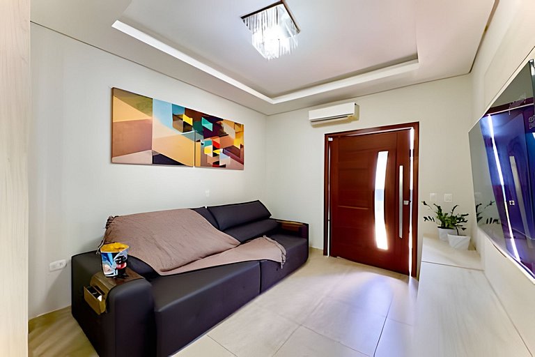 Casa completa a 250m Praia c/Piscina Churrasqueira