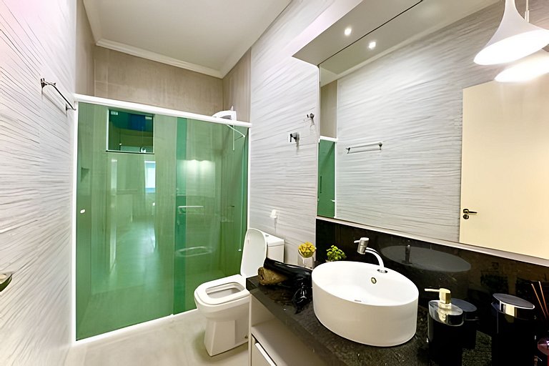 Casa completa a 250m Praia c/Piscina Churrasqueira