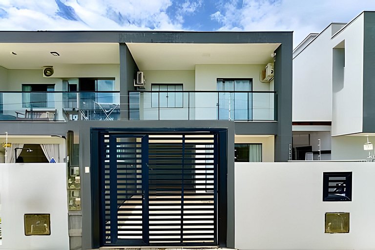 Refúgio a 650m do Mar c/Ar condicionado e Churrasq