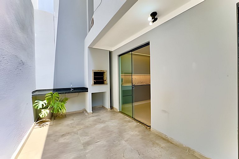 Refúgio a 650m do Mar c/Ar condicionado e Churrasq