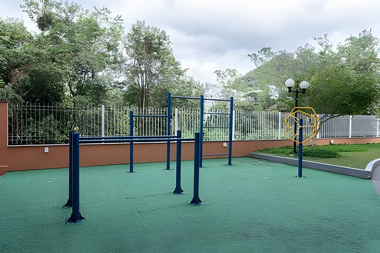 A 10 min da Vila Germânica — espaço completo