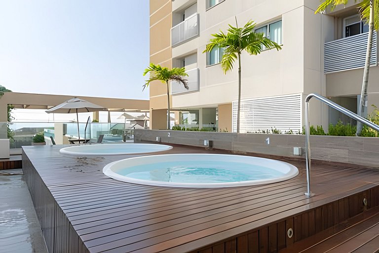 Refúgio a 50m do Mar • Piscina • Ar cond. • Wi-Fi