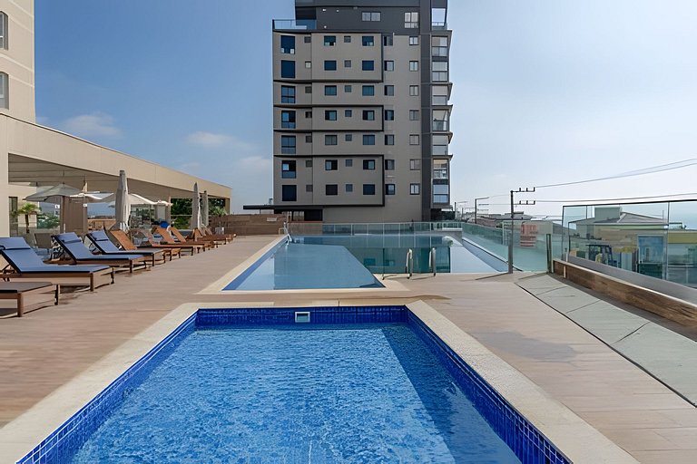 Refúgio a 50m do Mar • Piscina • Ar cond. • Wi-Fi