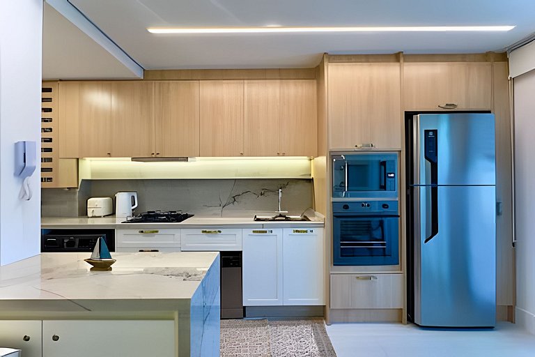 Home Club Frente Mar • Lazer Completo em Piçarras