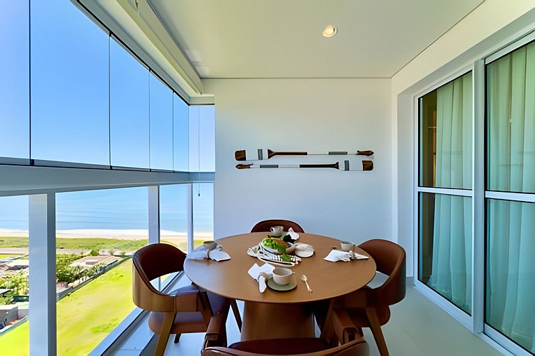 Home Club Frente Mar • Lazer Completo em Piçarras