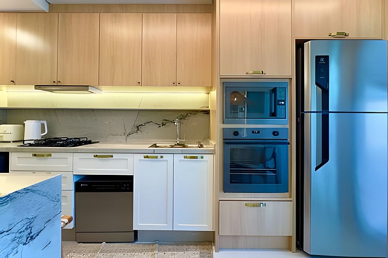 Home Club Frente Mar • Lazer Completo em Piçarras