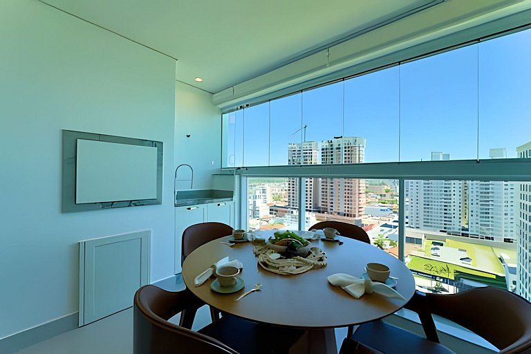 Home Club Frente Mar • Lazer Completo em Piçarras