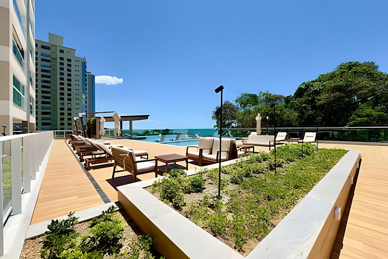 Home Club Frente Mar • Lazer Completo em Piçarras