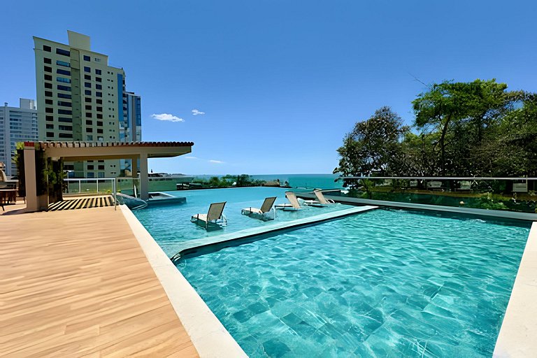 Home Club Frente Mar • Lazer Completo em Piçarras