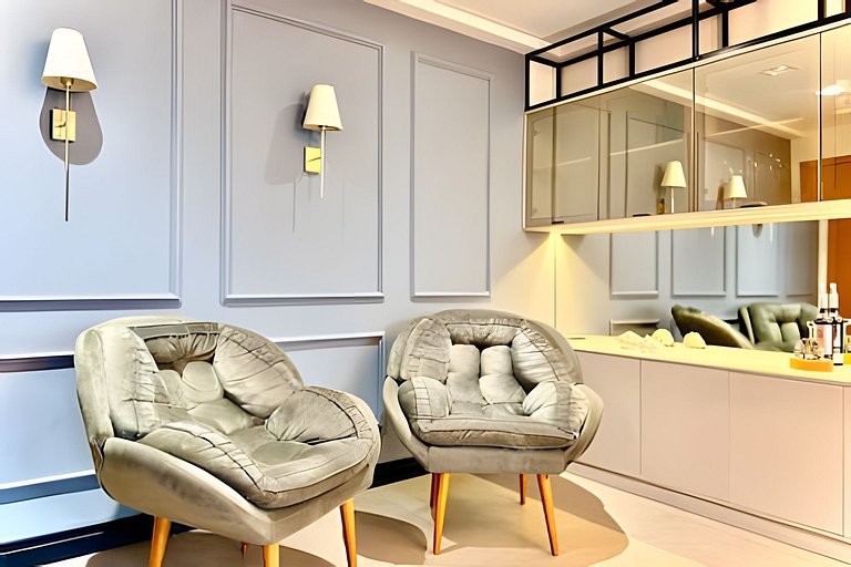 Pé na Areia c/ Piscina e Churrasqueira Privativa.