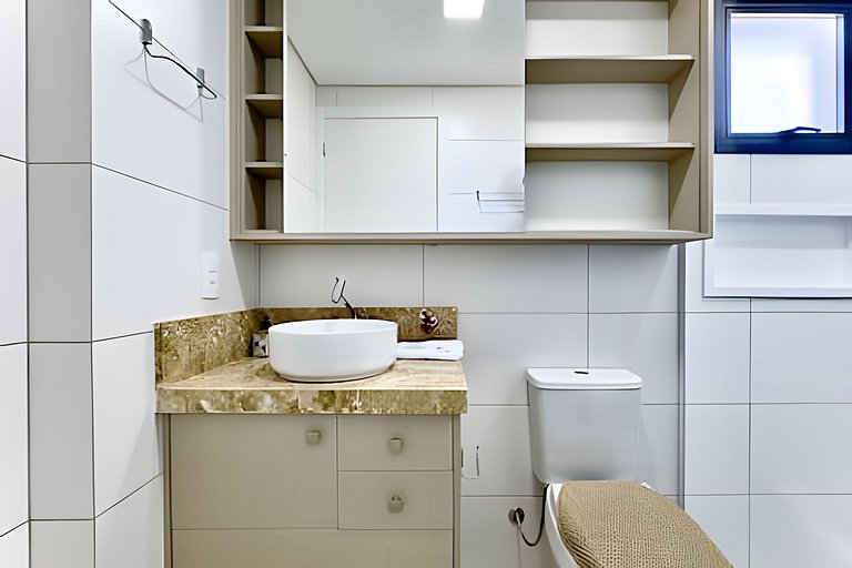 VISTA MAR a 150m PRAIA Churrasq. e Ar condicionado