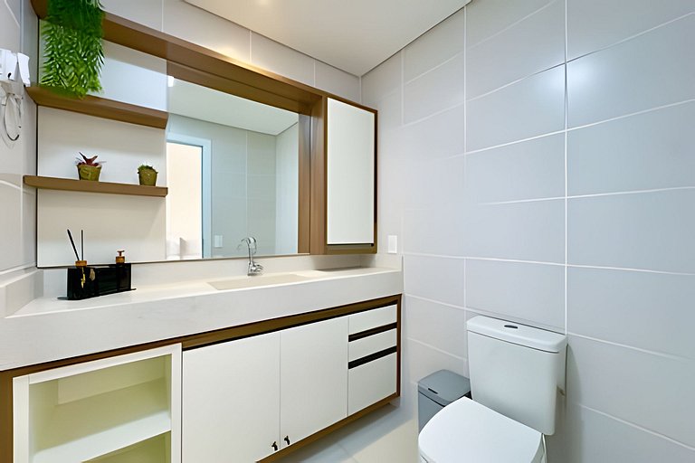 A 300m PRAIA c/Piscina Ar e 8min Beto Carrero