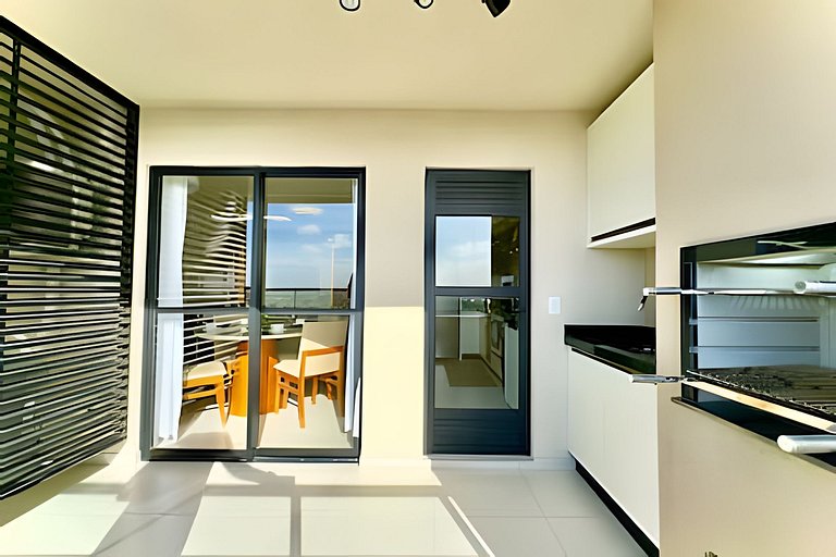 A 300m PRAIA c/Piscina Ar e 8min Beto Carrero