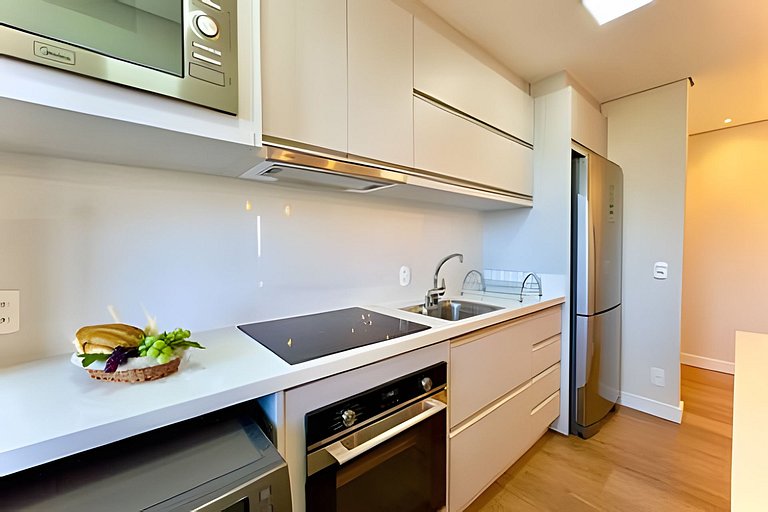 Apto 150m da PRAIA c/ Piscina, Churrasq. e Wi-Fi