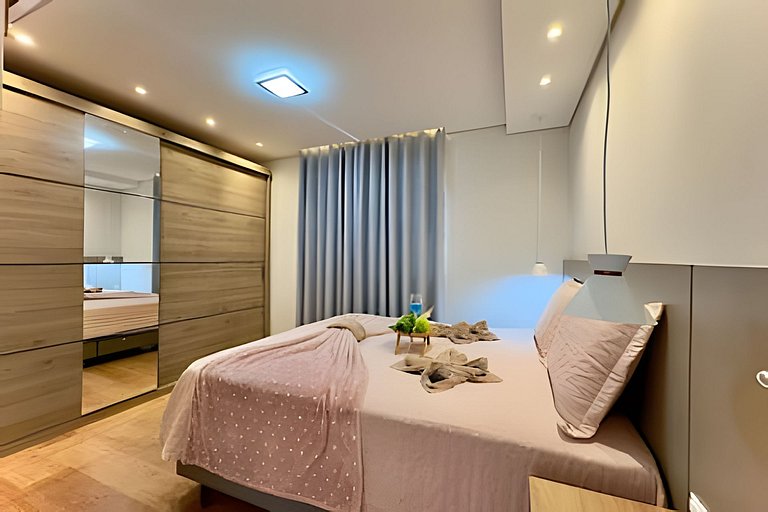 Apto 150m da PRAIA c/ Piscina, Churrasq. e Wi-Fi