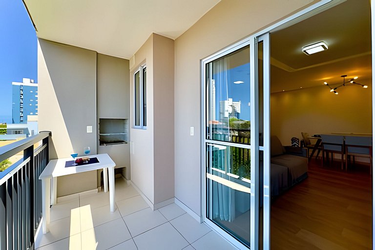 Apto 150m da PRAIA c/ Piscina, Churrasq. e Wi-Fi