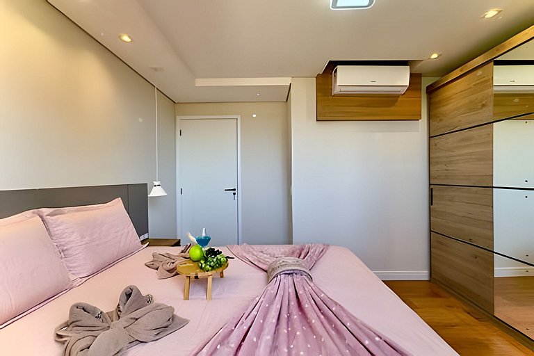 Apto 150m da PRAIA c/ Piscina, Churrasq. e Wi-Fi