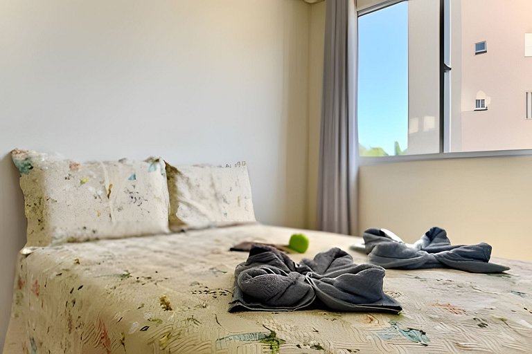 Apto 150m da PRAIA c/ Piscina, Churrasq. e Wi-Fi