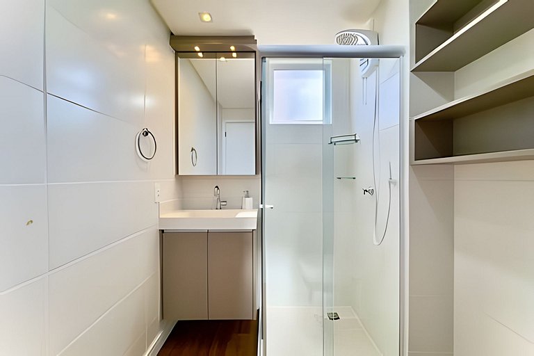 Apto 150m da PRAIA c/ Piscina, Churrasq. e Wi-Fi