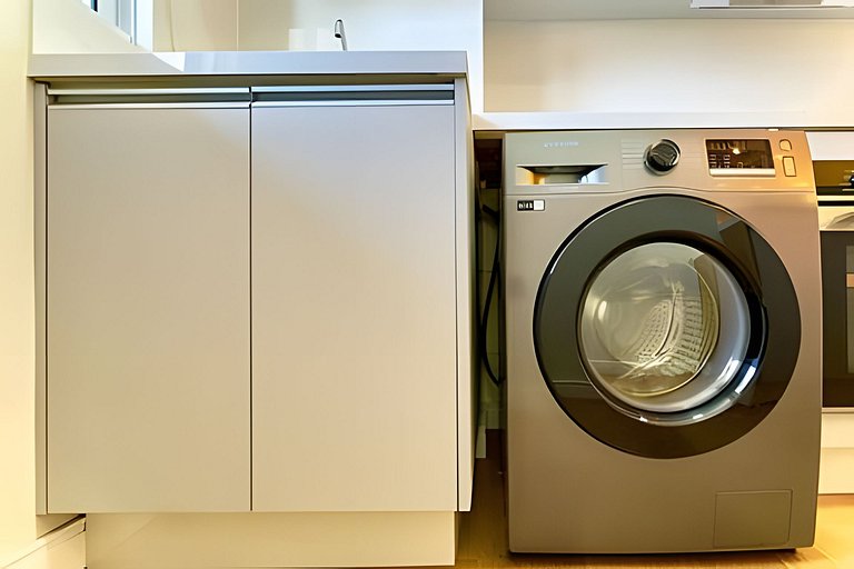 Apto 150m da PRAIA c/ Piscina, Churrasq. e Wi-Fi