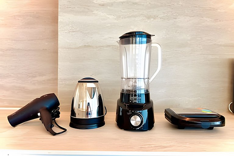 Frente Mar • Home Club Pé na Areia • Piscina