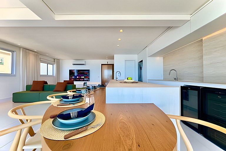 Frente Mar • Home Club Pé na Areia • Piscina