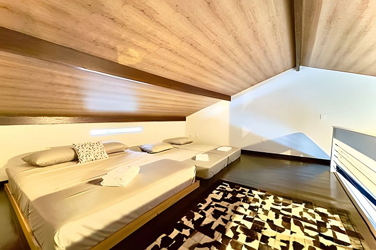 Casa c/Piscina e Churrasq. Privativa 300m da Praia