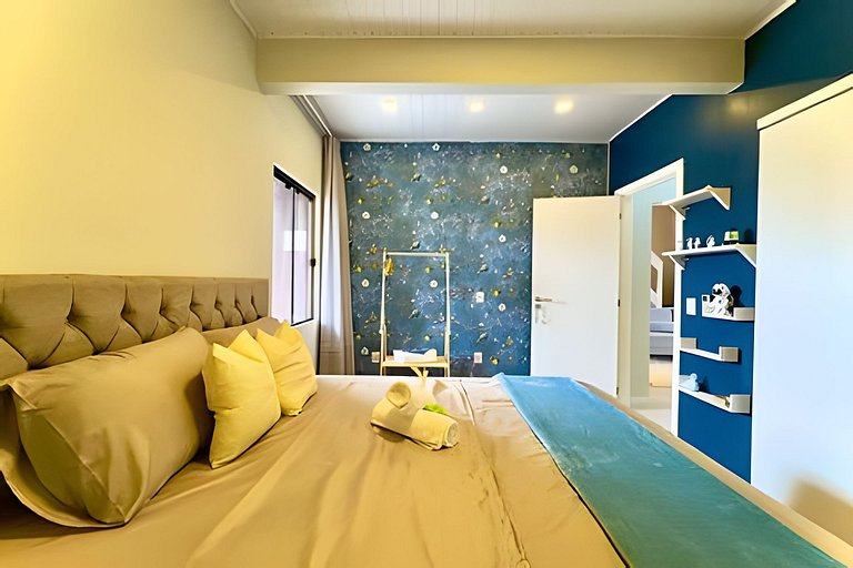 Casa c/Piscina e Churrasq. Privativa 300m da Praia