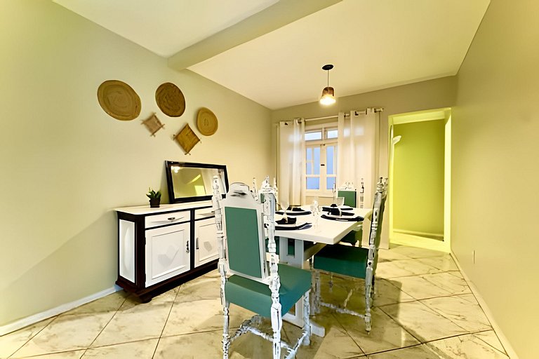 Casa c/Piscina e Churrasq. Privativa 400m da Praia