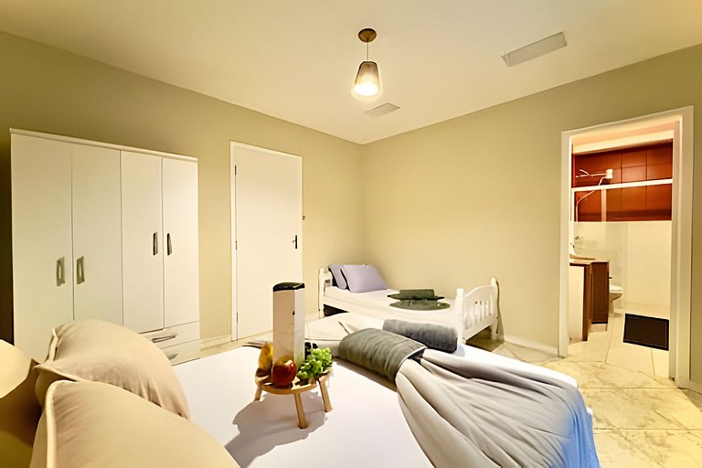 Casa c/Piscina e Churrasq. Privativa 400m da Praia