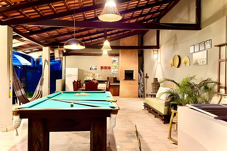 Casa c/Piscina e Churrasq. Privativa 400m da Praia