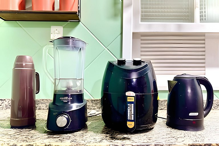 Casa c/Piscina e Churrasq. Privativa 400m da Praia