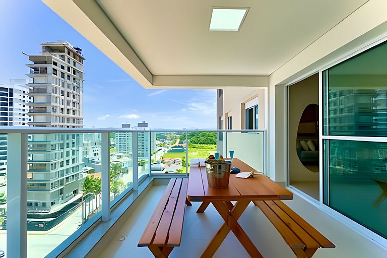 Home Club Frente Mar • Lazer Completo em Piçarras